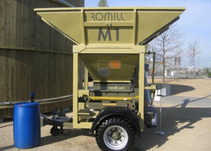 Плющилка влажного зерна ROmiLL M1