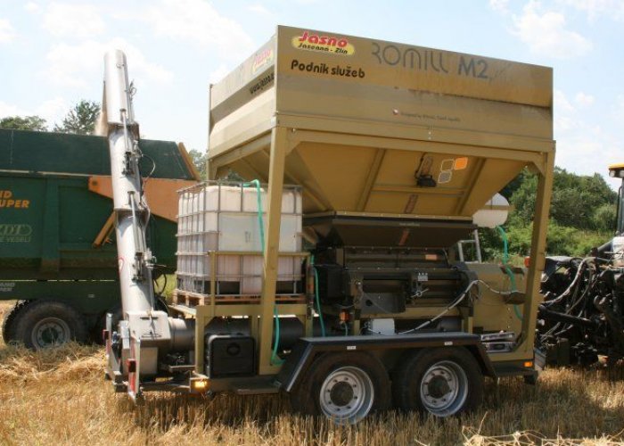 Плющилка влажного зерна ROmiLL M2