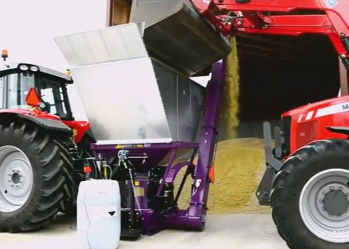 Дисковая мельница Murska W-Max 10 F с элеватором в работе (ВИДЕО)